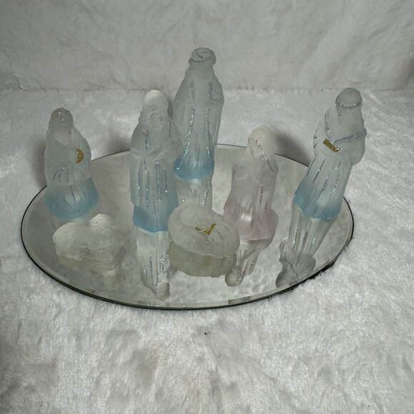 Frosted Glass Nativity Scene Ethereal Winter Landscape Display on Mirror - Picture 2 of 8